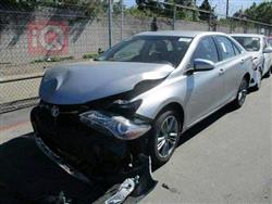 تۆیۆتا کامری